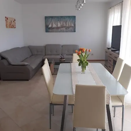 Luxury Providenca Apartman